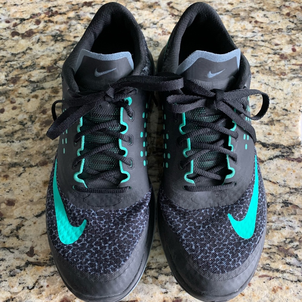 Nike Lite Run 3